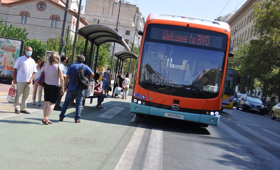 12μετρο ηλεκτρικό BYD στο κέντρο της Αθήνας