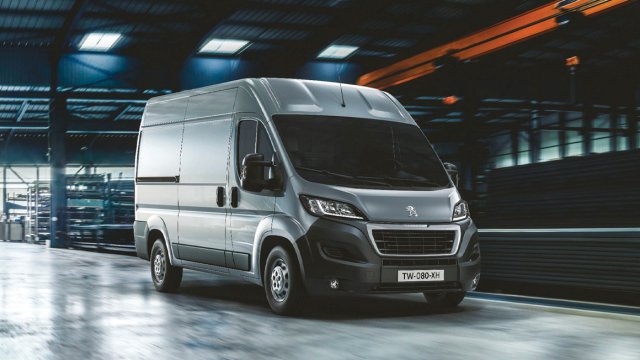 Peugeot Boxer: Νέα μοντέλα και ηλεκτρική έκδοση