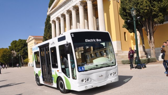 Πλήθος κόσμου στην εκδήλωση που πραγματοποίησε η Automotive Solutions στο χώρο του Ζαππείου.