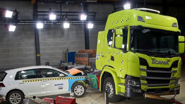 Crash test ηλεκτρικού Scania