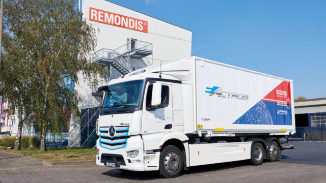 Το ηλεκτρικό eActros των 25 τόνων
