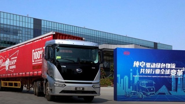 Ηλεκτρικά φορτηγά BYD για τη μπίρα Budweiser