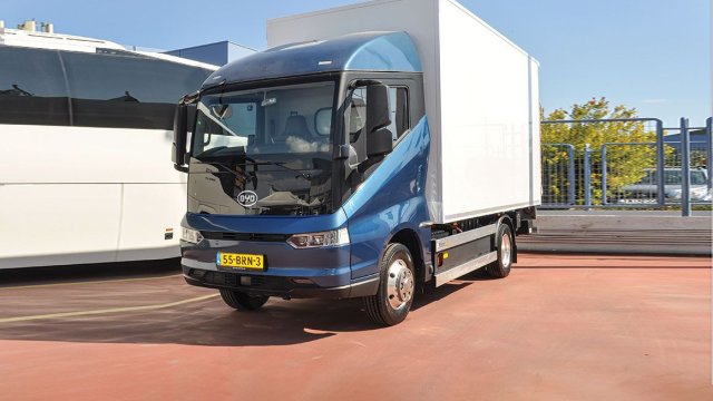 BYD ETM6